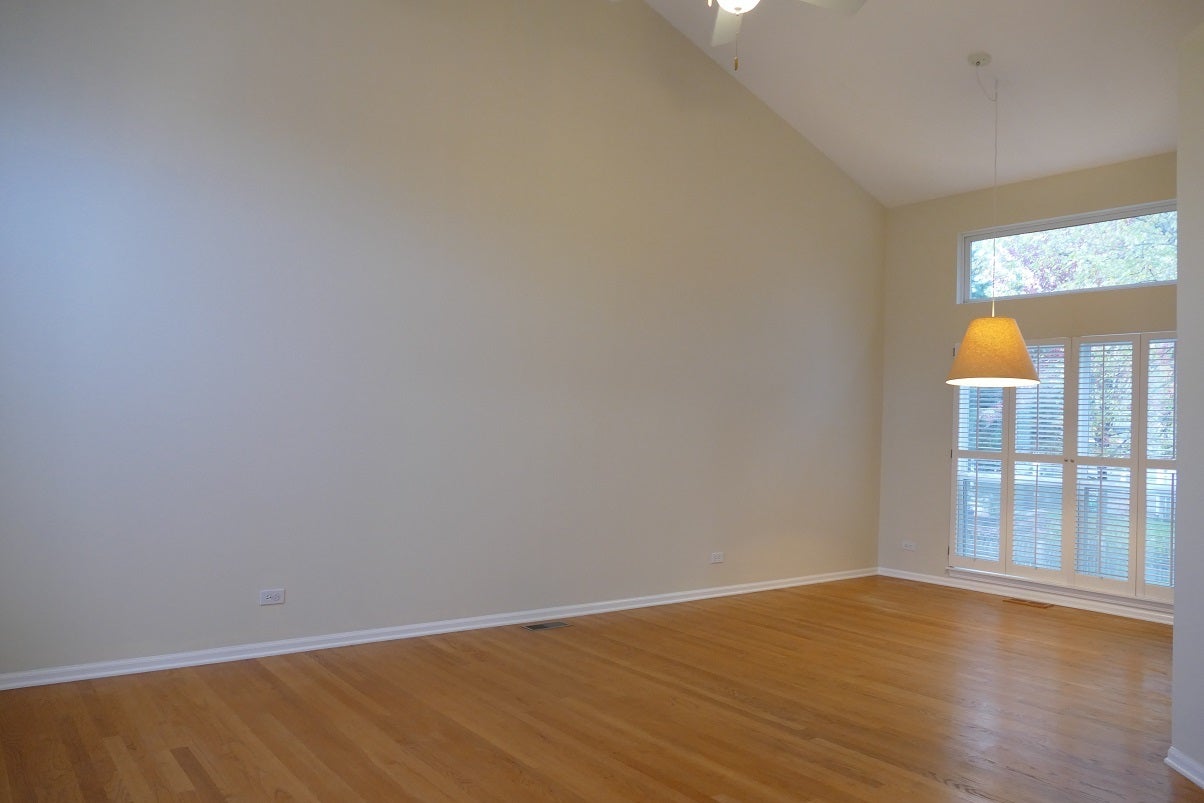 2052 SPICE Lane