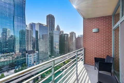 Tiny photo for 415 E North Water Street #2805, Chicago, IL 60611 (MLS # 12744448)