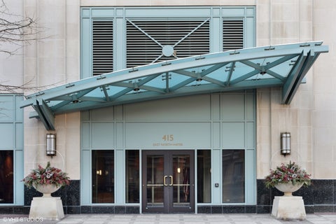 Tiny photo for 415 E North Water Street #2805, Chicago, IL 60611 (MLS # 12744448)