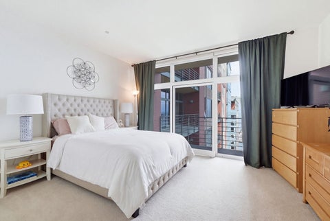 Tiny photo for 415 E North Water Street #2805, Chicago, IL 60611 (MLS # 12744448)