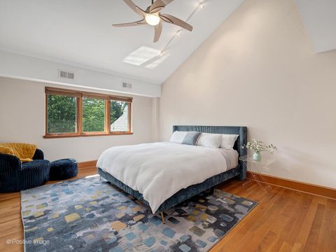 Tiny photo for 1040 S Edgewood Avenue, La Grange, IL 60525 (MLS # 12645021)