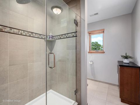 Tiny photo for 1040 S Edgewood Avenue, La Grange, IL 60525 (MLS # 12645021)