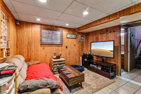 Tiny photo for 18637 W Karen Lane, Gurnee, IL 60031 (MLS # 12585261)