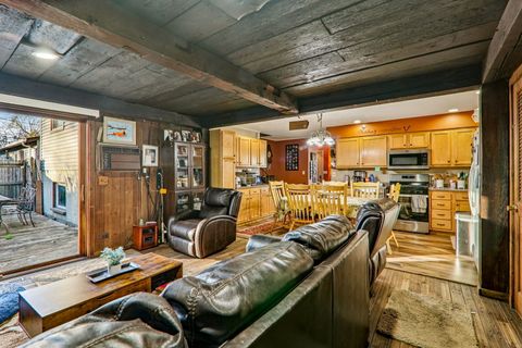 Tiny photo for 18637 W Karen Lane, Gurnee, IL 60031 (MLS # 12585261)