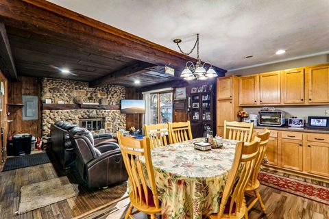 Tiny photo for 18637 W Karen Lane, Gurnee, IL 60031 (MLS # 12585261)