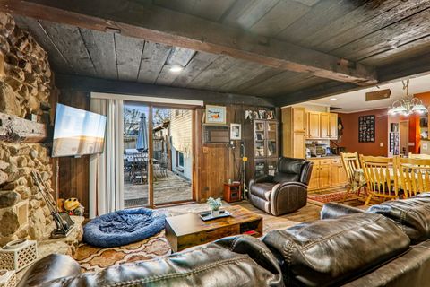 Tiny photo for 18637 W Karen Lane, Gurnee, IL 60031 (MLS # 12585261)