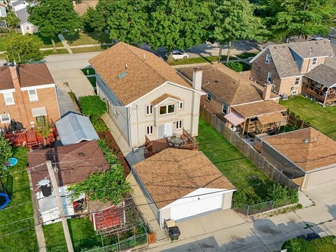 Tiny photo for 8224 N Oleander Avenue, Niles, IL 60714 (MLS # 12718650)