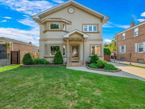 Tiny photo for 8224 N Oleander Avenue, Niles, IL 60714 (MLS # 12718650)