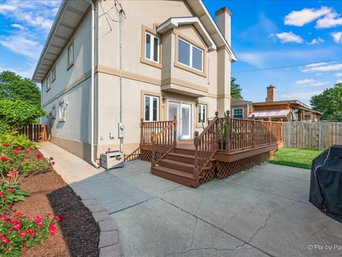 Tiny photo for 8224 N Oleander Avenue, Niles, IL 60714 (MLS # 12718650)