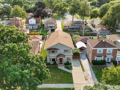 Tiny photo for 8224 N Oleander Avenue, Niles, IL 60714 (MLS # 12718650)