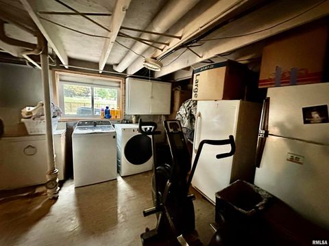 Tiny photo for 7 VISTA Court, Davenport, IA 52806 (MLS # QC4268808)