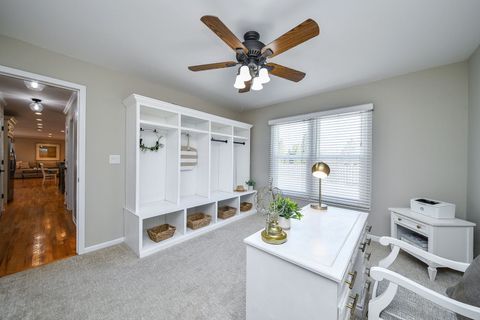 Tiny photo for 1206 Beckman Lane, Batavia, IL 60510 (MLS # 12484188)