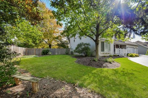 Tiny photo for 1206 Beckman Lane, Batavia, IL 60510 (MLS # 12484188)