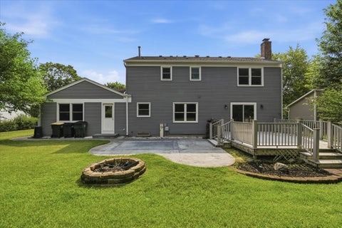 Tiny photo for 1203 Claridge Drive, Libertyville, IL 60048 (MLS # 12720273)