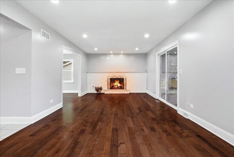 Tiny photo for 1203 Claridge Drive, Libertyville, IL 60048 (MLS # 12720273)