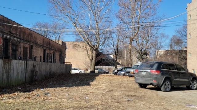 6051 S Saint Lawrence Avenue