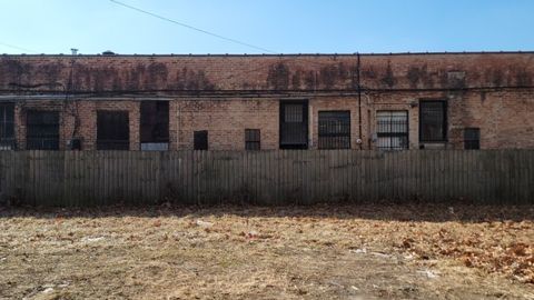 6051 S Saint Lawrence Avenue Chicago IL 60637