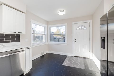 Tiny photo for 8246 S Woodlawn Avenue, Chicago, IL 60619 (MLS # 12519837)