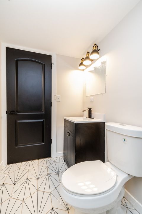 Tiny photo for 8246 S Woodlawn Avenue, Chicago, IL 60619 (MLS # 12519837)