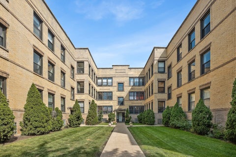 Photo of 4823 N Kimball Avenue #2, Chicago, IL 60625 (MLS # 12749796)