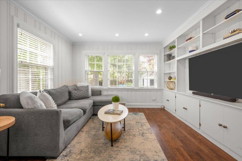 Tiny photo for 1943 Greenwood Avenue, Wilmette, IL 60091 (MLS # 12645820)