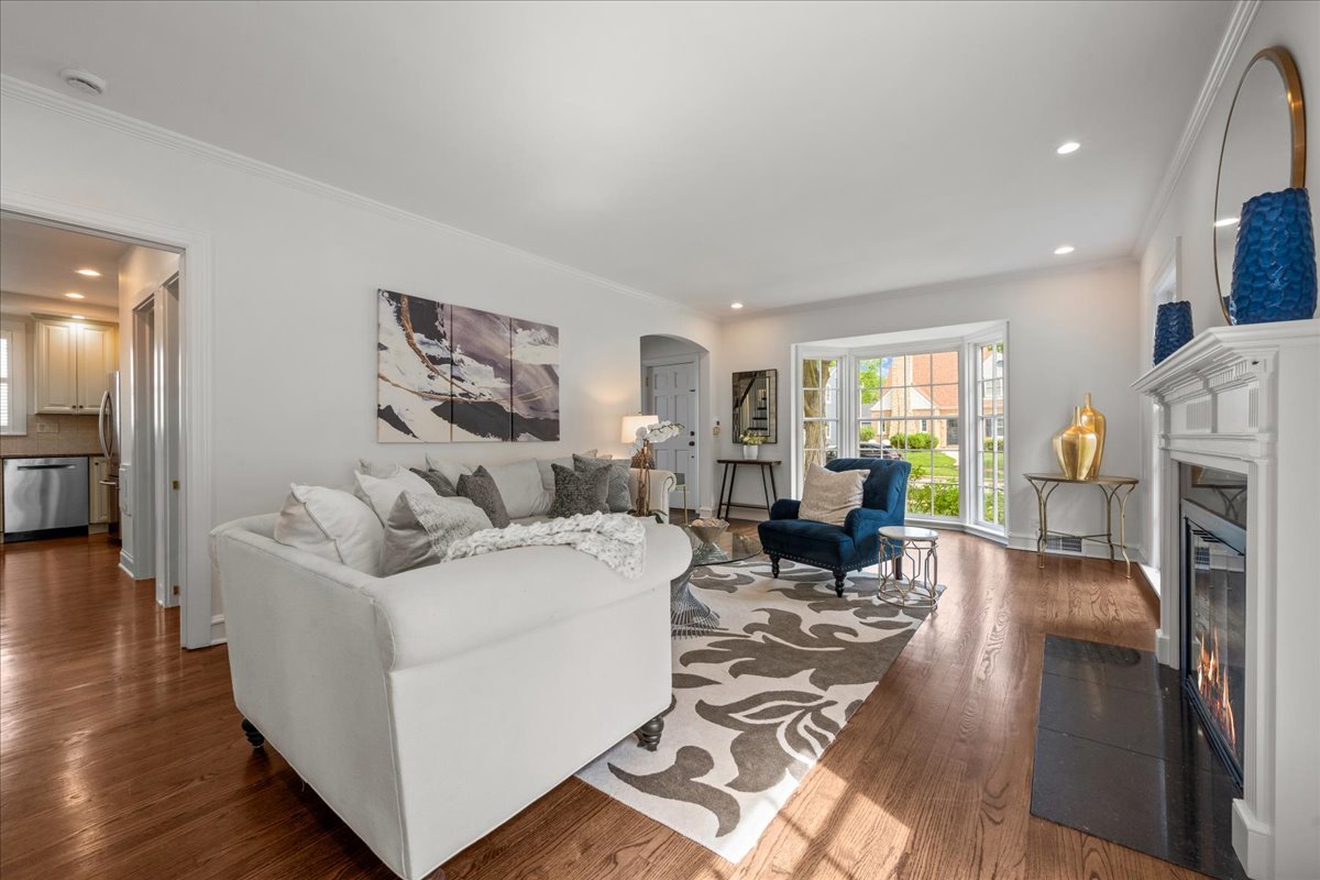 1943 Greenwood Avenue