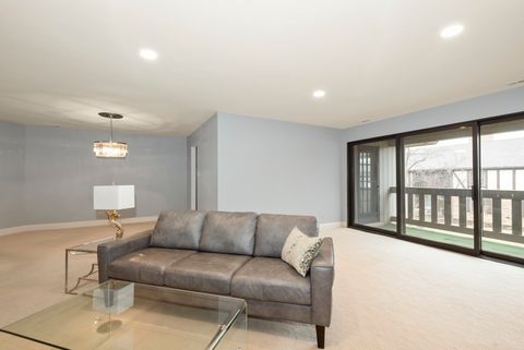 Tiny photo for 7920 W Lakeview Court #2B, Palos Heights, IL 60463 (MLS # 12270959)