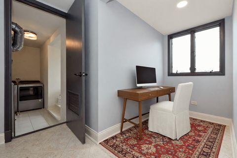 Tiny photo for 7920 W Lakeview Court #2B, Palos Heights, IL 60463 (MLS # 12270959)