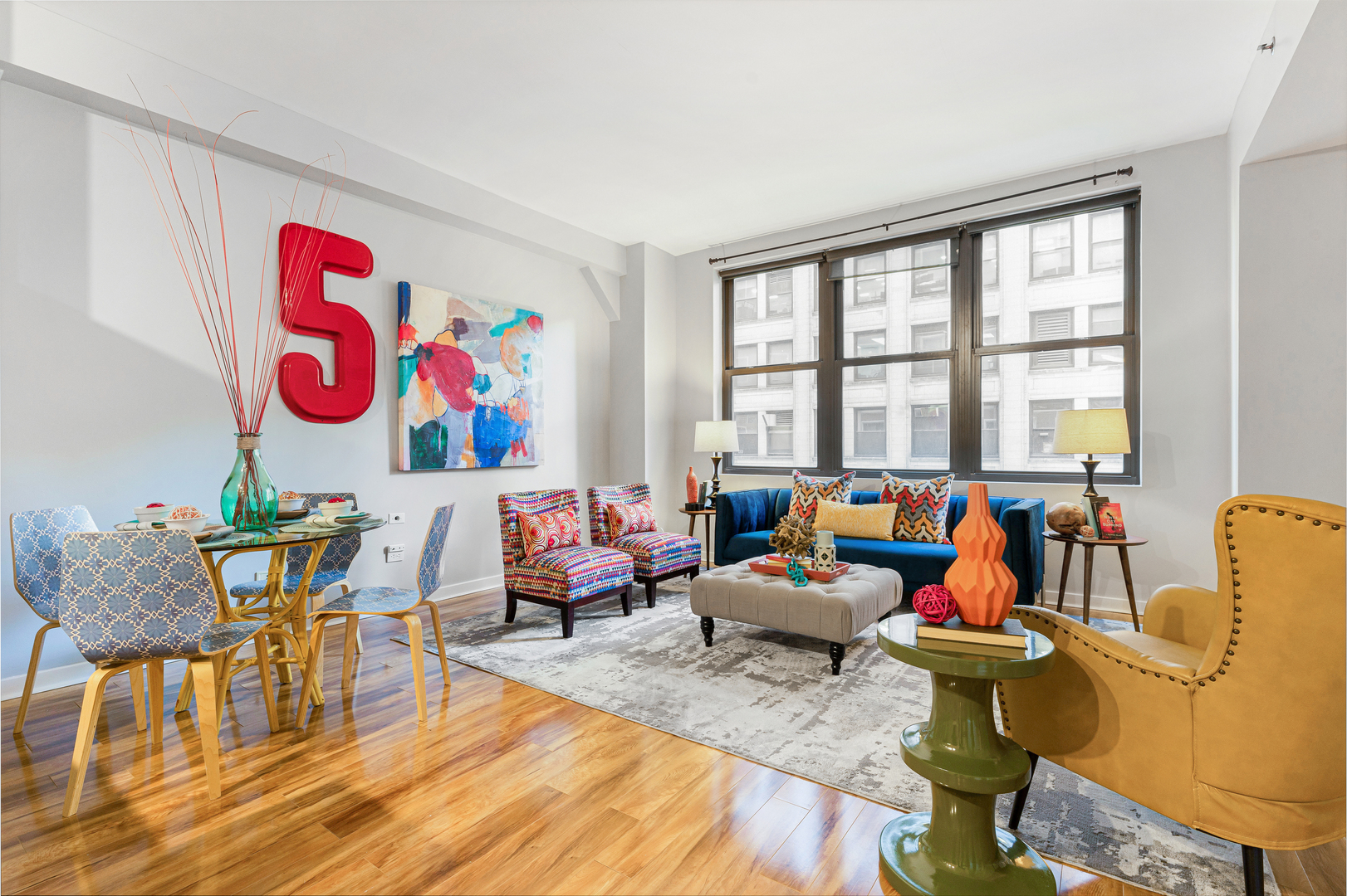 5 N WABASH Avenue 704