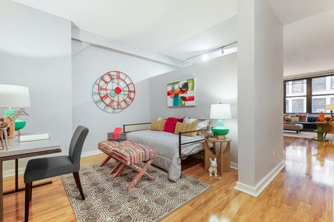 Tiny photo for 5 N WABASH Avenue #704, Chicago, IL 60602 (MLS # 12494105)