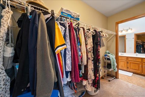 Tiny photo for North Aurora, IL 60542 (MLS # 12328316)