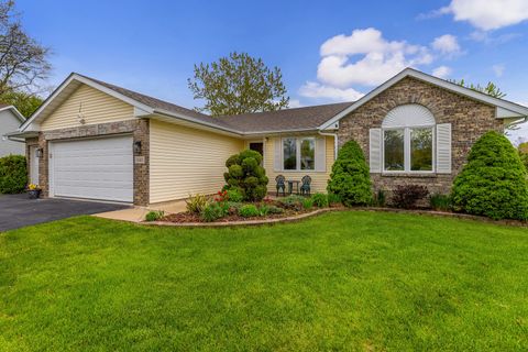 Tiny photo for 3145 Chanters Court, Rockford, IL 61109 (MLS # 12636229)