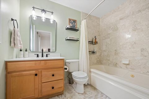 Tiny photo for 3045 N Damen Avenue #1, Chicago, IL 60618 (MLS # 12639391)