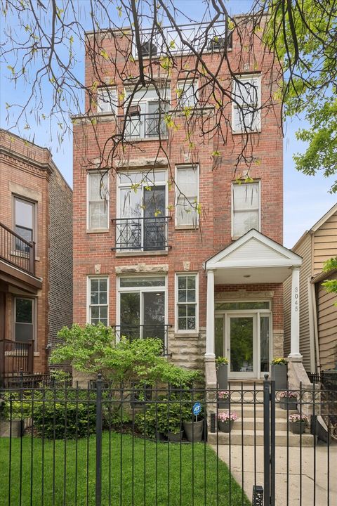 Photo of 3045 N Damen Avenue #1, Chicago, IL 60618 (MLS # 12639391)