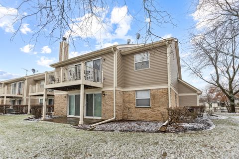 Tiny photo for 2838 Meadow Lane #W-2, Schaumburg, IL 60193 (MLS # 12589280)