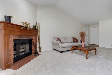 Tiny photo for 2838 Meadow Lane #W-2, Schaumburg, IL 60193 (MLS # 12589280)