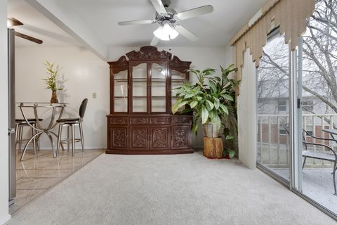 Tiny photo for 2838 Meadow Lane #W-2, Schaumburg, IL 60193 (MLS # 12589280)