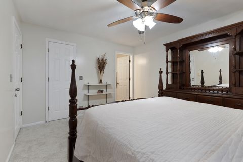 Tiny photo for 2838 Meadow Lane #W-2, Schaumburg, IL 60193 (MLS # 12589280)