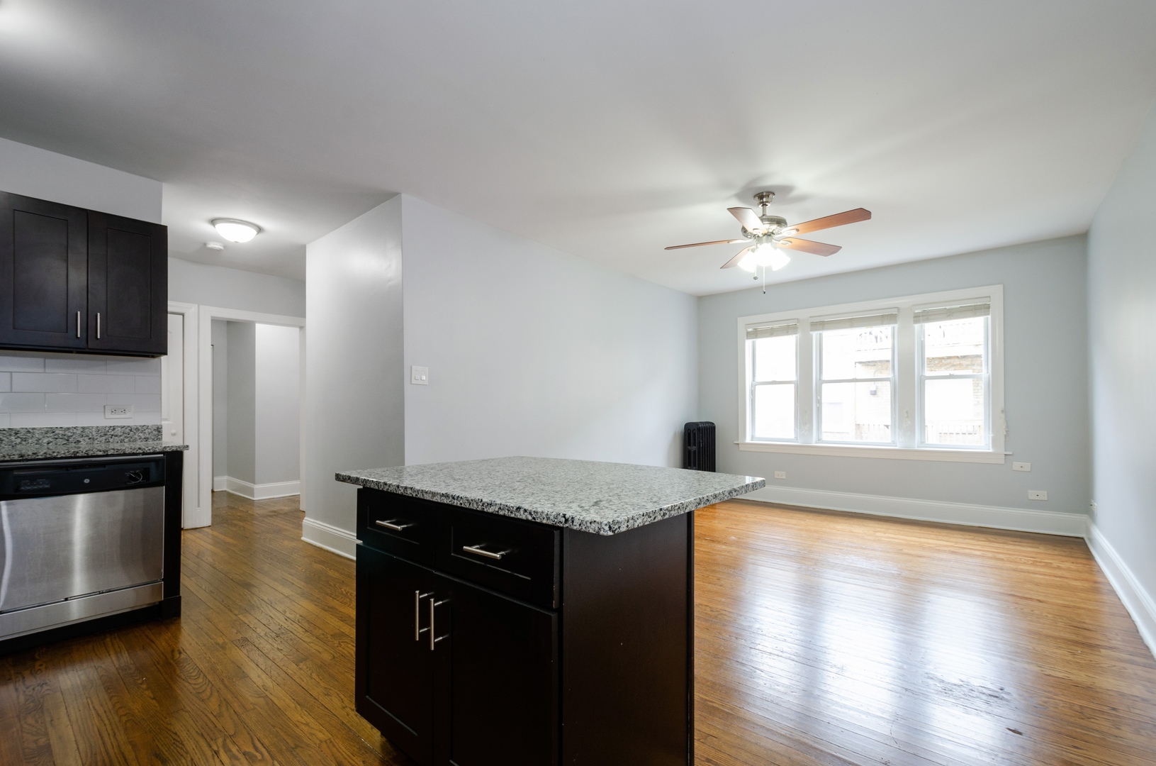 1609 W Juneway Terrace 1D