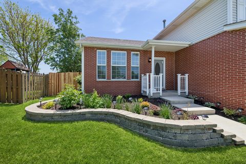 Tiny photo for 5724 Brosam Drive, Plainfield, IL 60586 (MLS # 12654471)