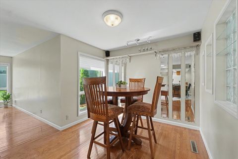 Tiny photo for 4 Greenfield Court, Savoy, IL 61874 (MLS # 12557282)