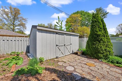 Tiny photo for 4 Greenfield Court, Savoy, IL 61874 (MLS # 12557282)