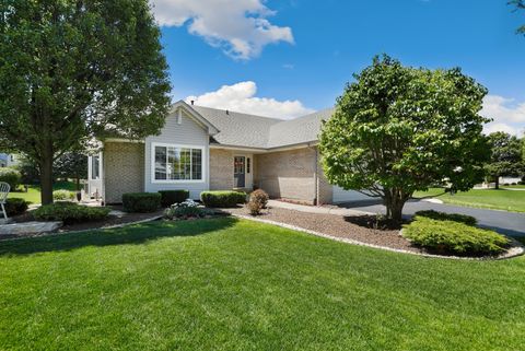 Tiny photo for 840 Wren Court, New Lenox, IL 60451 (MLS # 12681993)