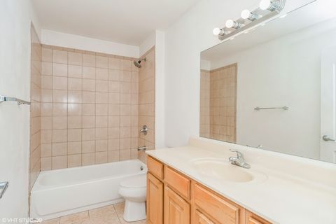 Tiny photo for 3447 S Ridgeland Avenue #103, Berwyn, IL 60402 (MLS # 12574361)