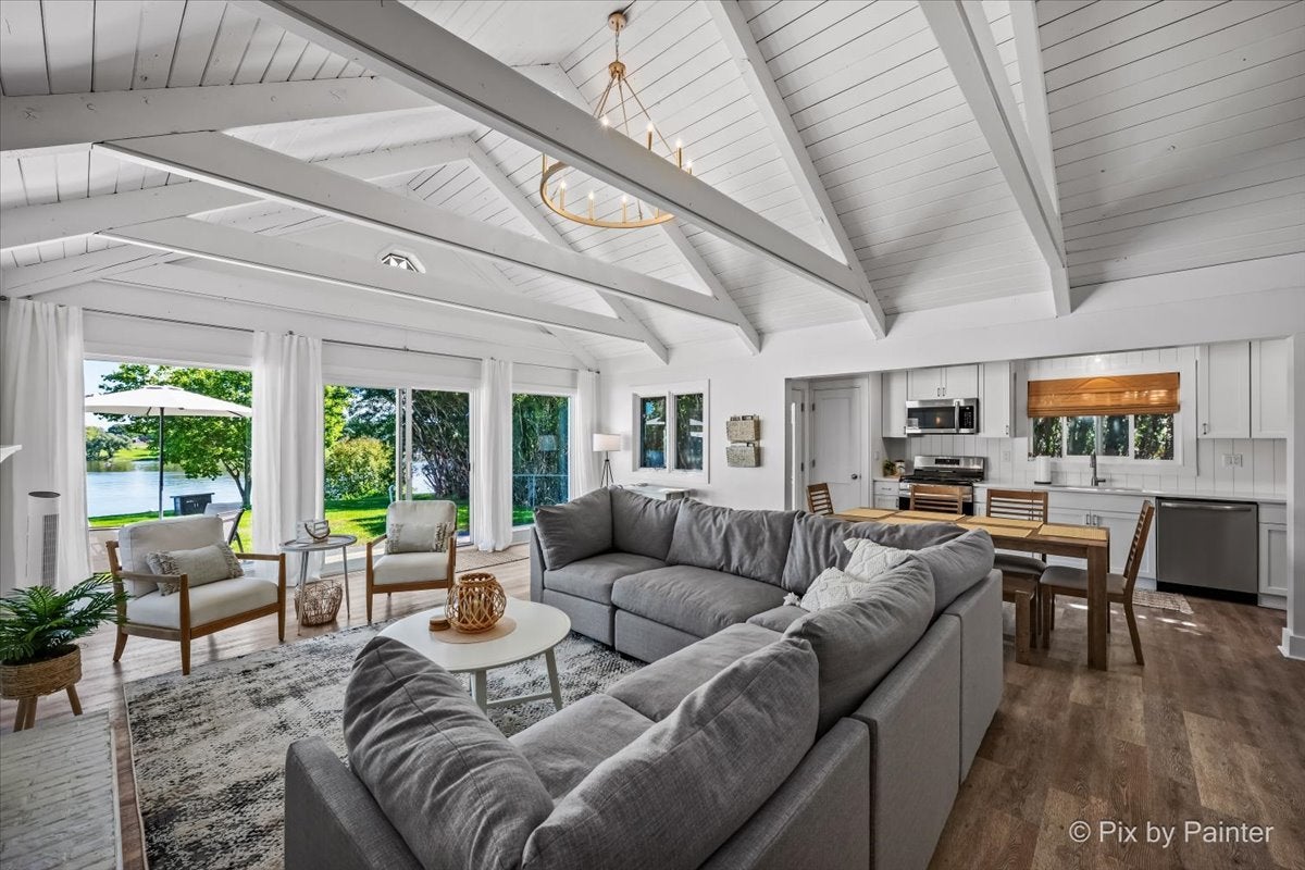 1181 Lady Bird Drive