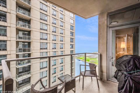 Tiny photo for 600 N Lake Shore Drive #2709, Chicago, IL 60611 (MLS # 12603864)