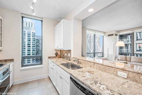 Tiny photo for 600 N Lake Shore Drive #2709, Chicago, IL 60611 (MLS # 12603864)