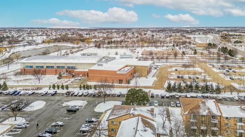 Tiny photo for 342 Klein Creek Court #5E, Carol Stream, IL 60188 (MLS # 12601501)