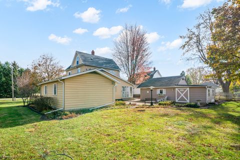 A home in Shabbona