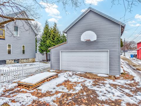 Tiny photo for 444 1st Avenue, Ottawa, IL 61350 (MLS # 12526513)